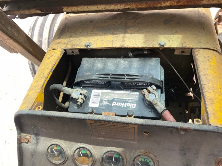 #302-•-liftmaster-rough-terrain-forklift-(boyceville-wi)-image-46