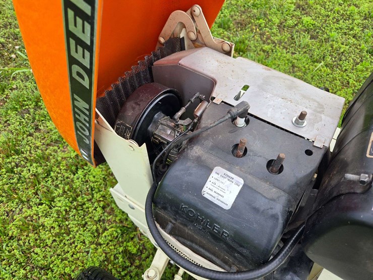 john-deere-112-image-9