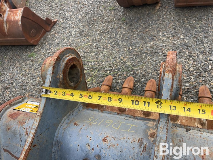 strickland-pc138-36-36”-excavator-bucket-image-19