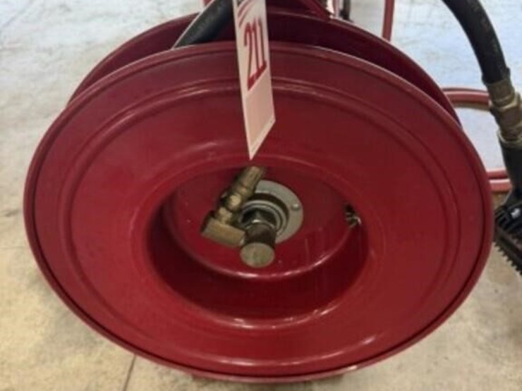 alemite-hose-&-reel-image-2