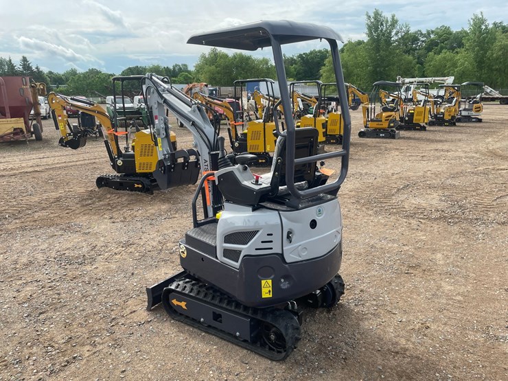 #2035-•-unused-2026-ats-mini-excavator-image-2