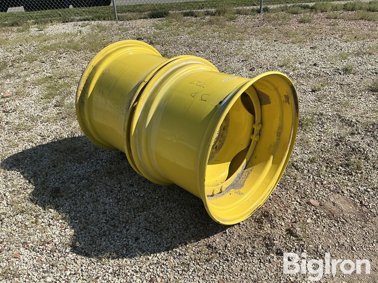 john-deere-16-image-3