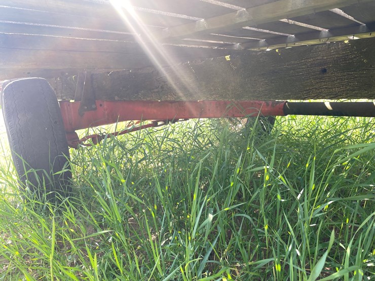 #2009-•-hay-wagon-with-kasten-running-gear-(colfax-wi)-image-12