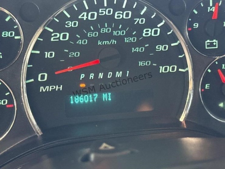 2016-chevrolet-express-2500-image-22
