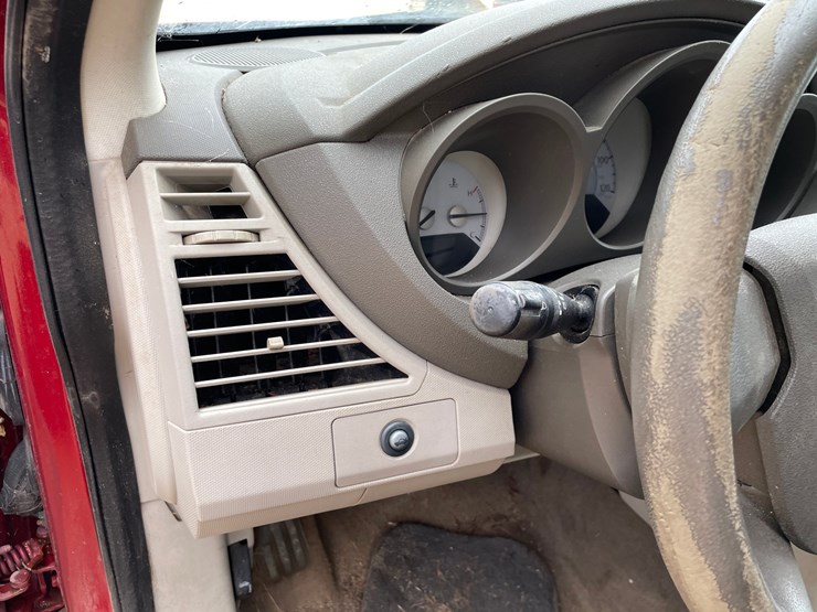 #206-•-2008-chrysler-sebring-(has-wi-title)-image-51