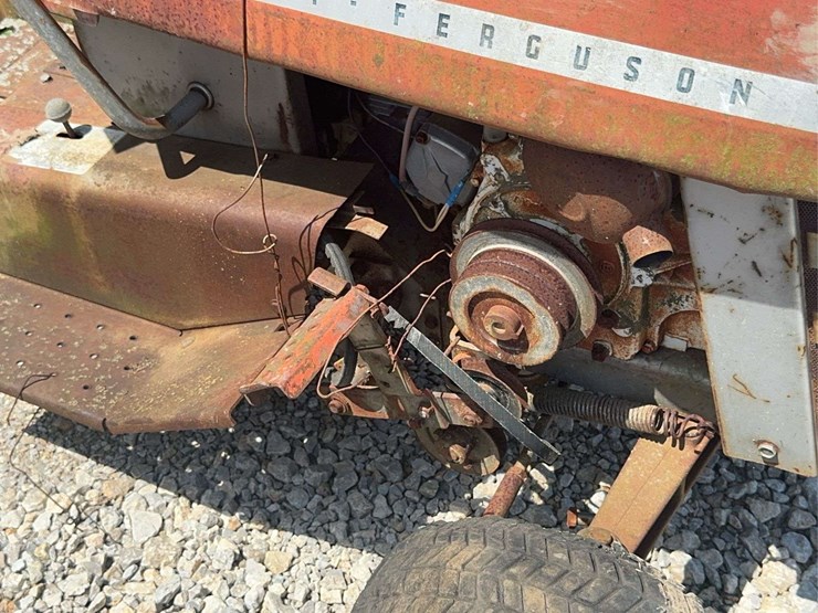 massey-ferguson-12-image-8