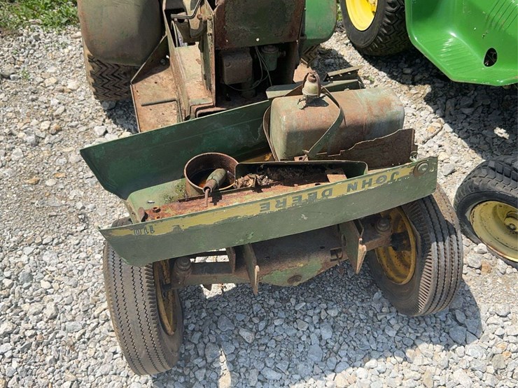 john-deere-110-image-5