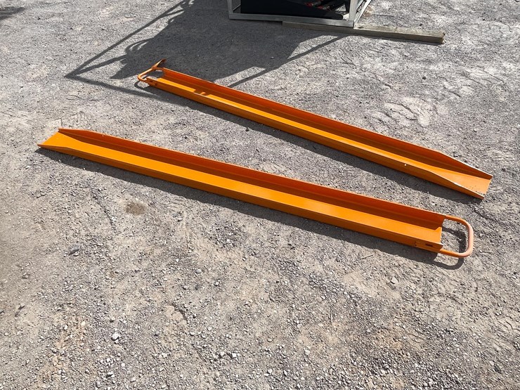 #2789-•-unused-2026-wolverine-skid-steer-pallet-fork-extensions-image-2