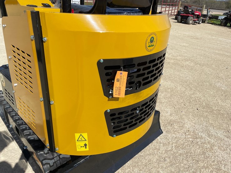 #1102-•-new-ats-rt15r-mini-excavator-image-14