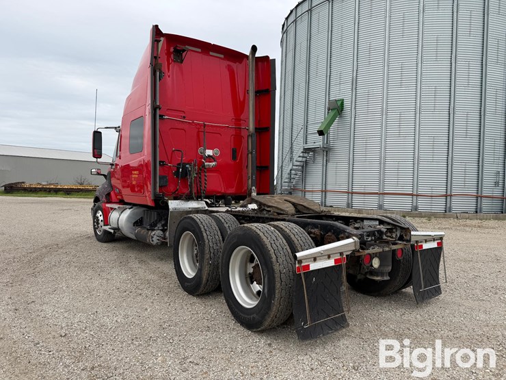 2010-international-prostar-image-7