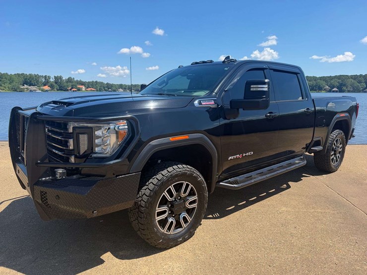 2020-gmc-sierra-2500-image-1