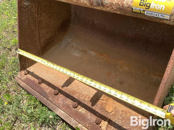 strickland-35"-excavator-bucket-image-9