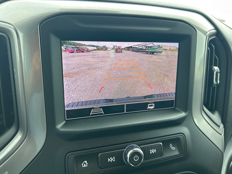 2026-chevrolet-2500hd-image-19