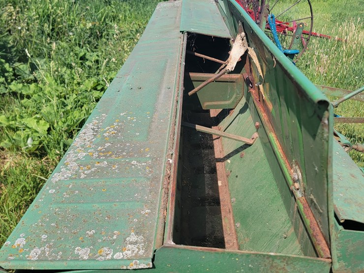10-john-deere-10-image-22