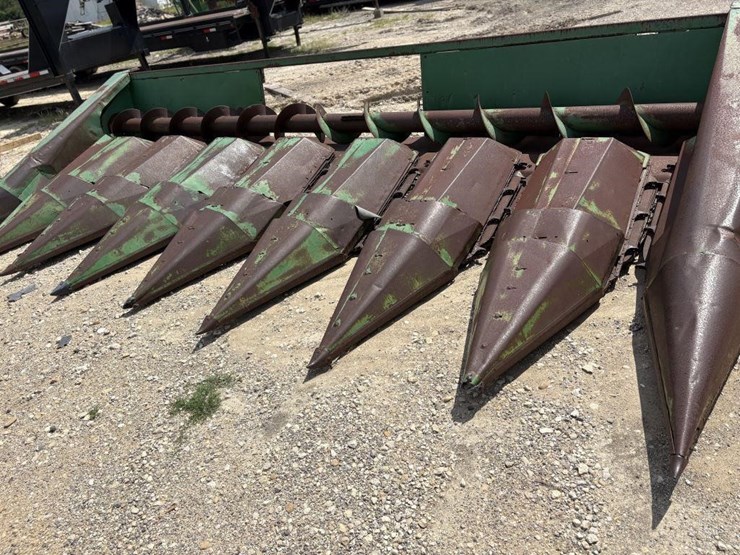 john-deere-843-image-2