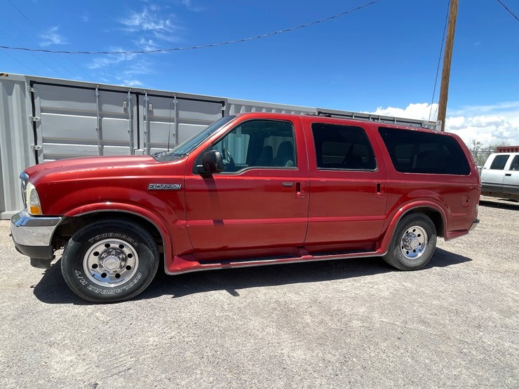 2002-ford-excursion-image-45
