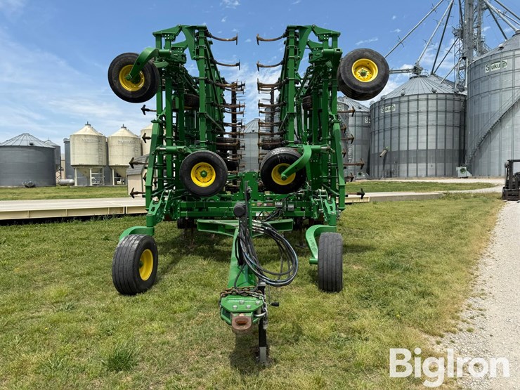2018-john-deere-2018-image-2