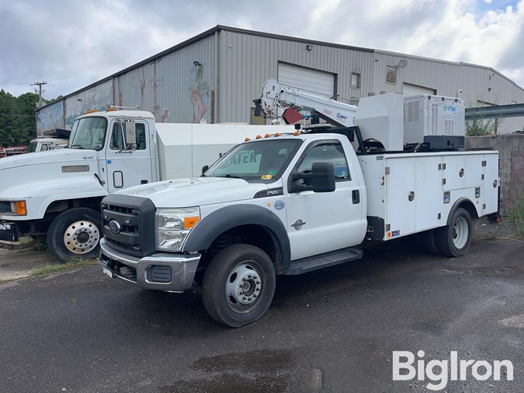 2015-ford-f550-image-1