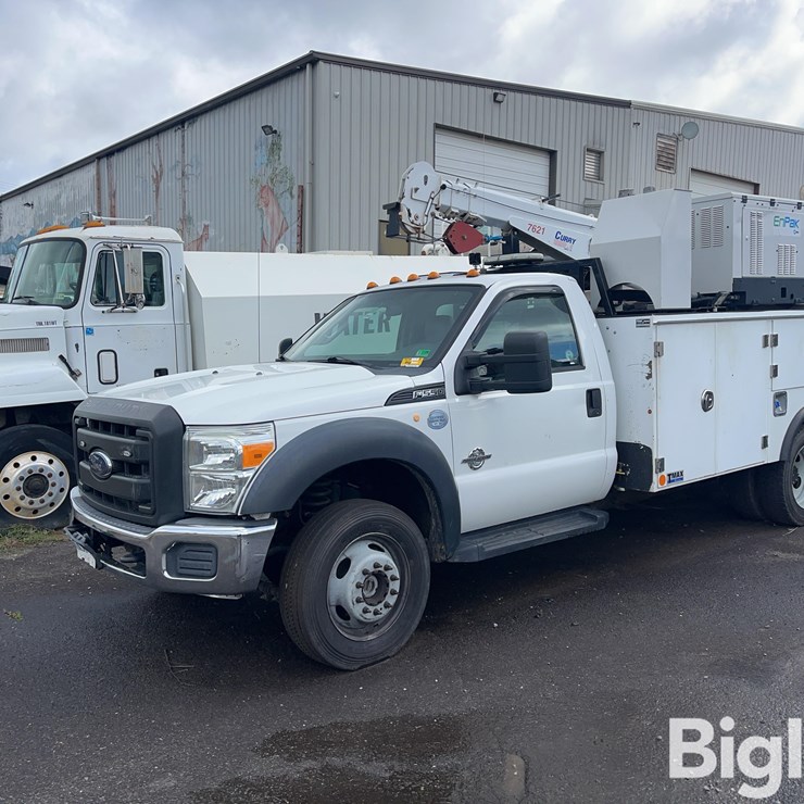 2015 FORD F550