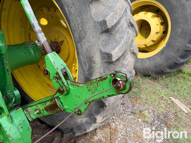 1995-john-deere-8100-image-13