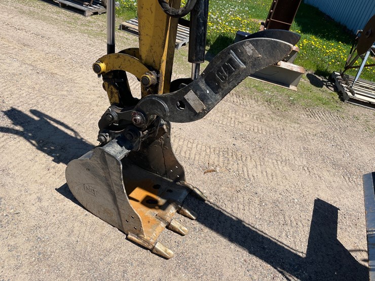 caterpillar-303.5e2-cr-image-16