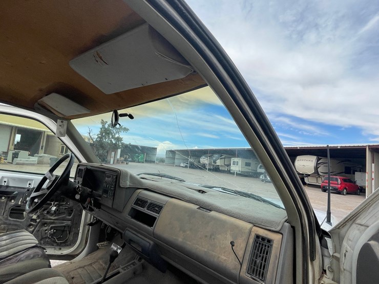 1992-chevrolet-k2500-image-39