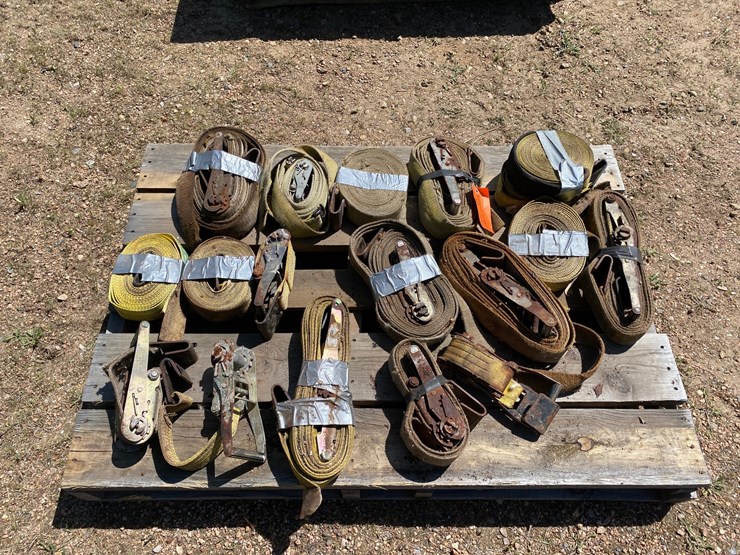 #7430-•-pallet-of-ratchet-straps-(antigo,-wi)-image-4