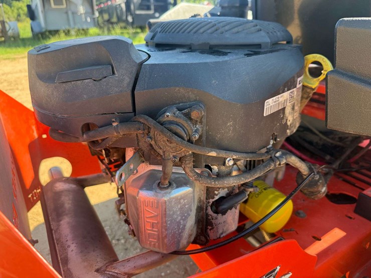 2017-badboy-mz-magnum-54"-cut-zero-turn-mower-image-13