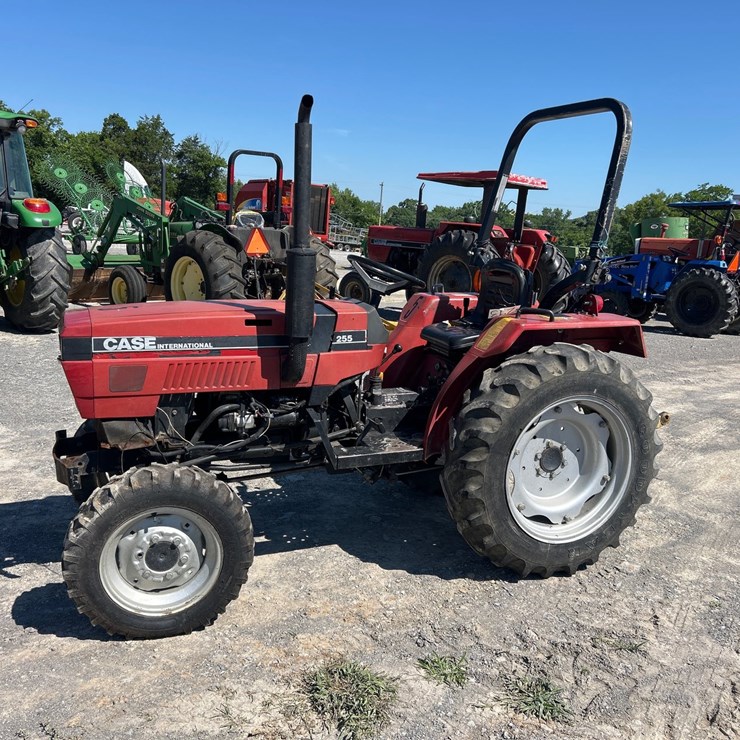 CASE IH 255