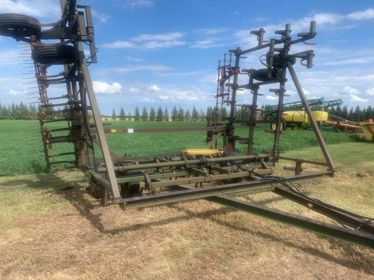 john-deere-110-image-3