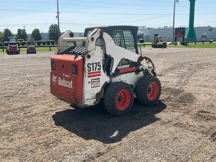 2005-bobcat-s175-image-3