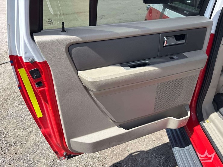 2013-ford-expedition-el-xlt-image-20