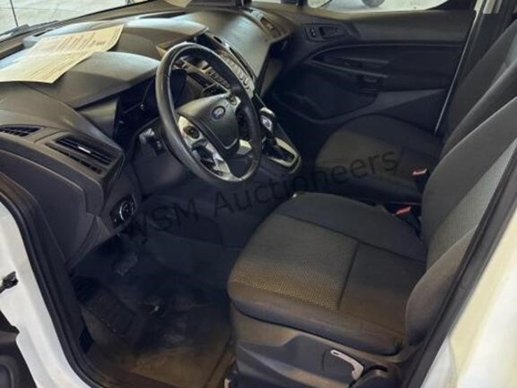 2015-ford-transit-connect-image-24