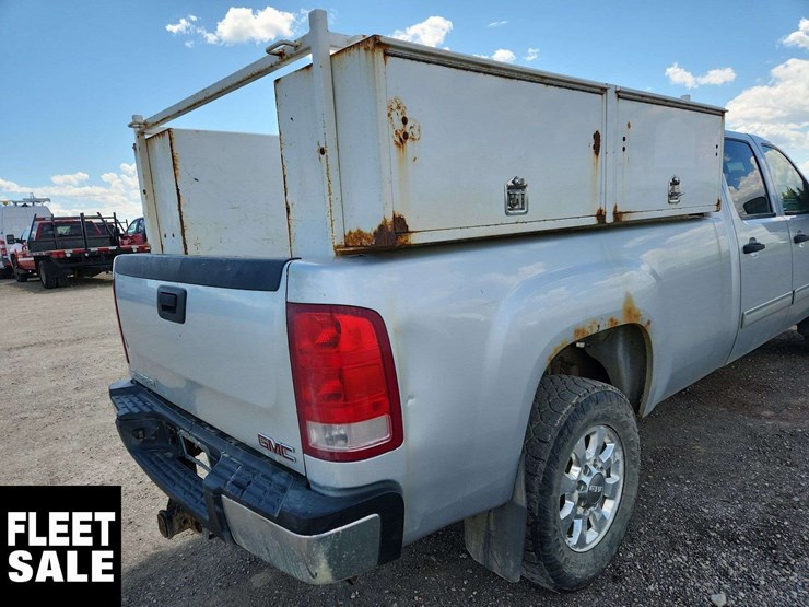 2012-gmc-sierra-3500hd-image-31