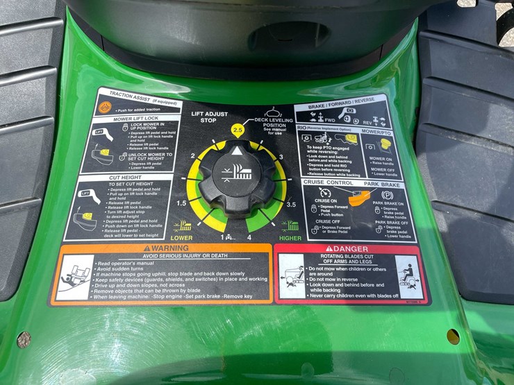 2021-john-deere-x350-image-30