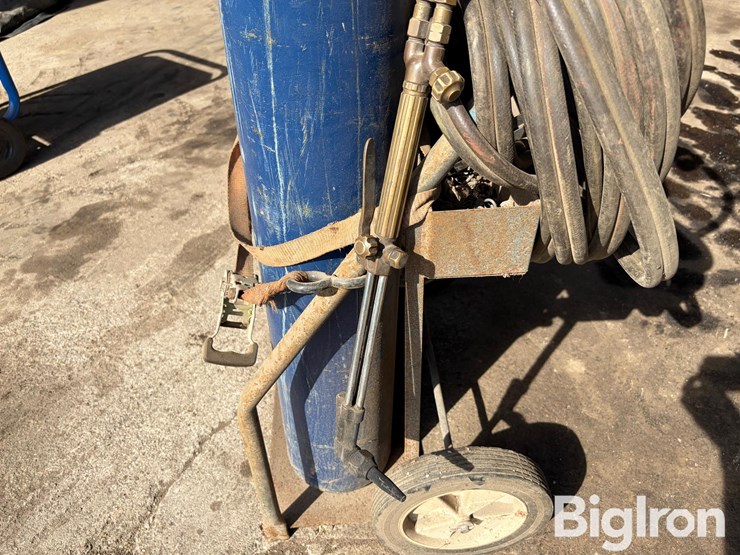 propane-tanks-&-torch-setup-image-9