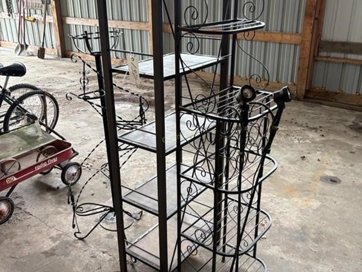 metal-plant-stands-&-shelf-image-4