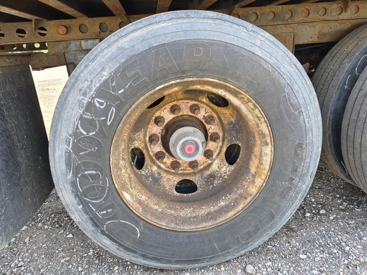 stoughton-trailer-image-31