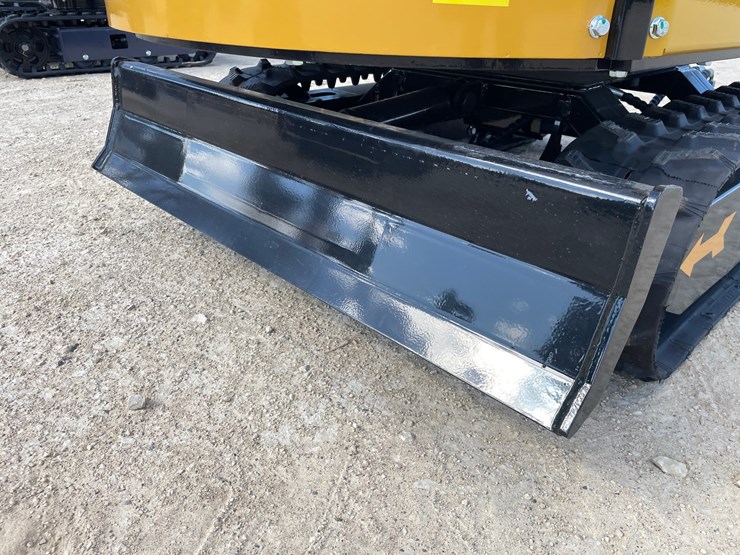 #1103-•-new-ats-rt15r-mini-excavator-image-32