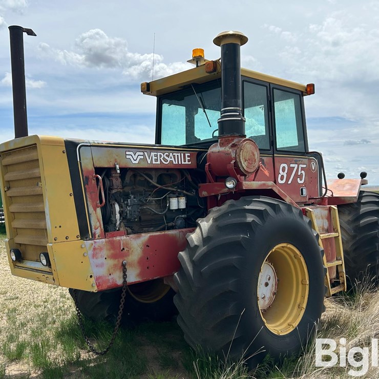 1980 VERSATILE 875