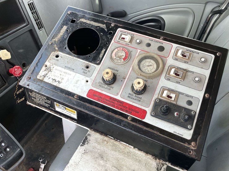 2008-international-durastar-4300-image-14
