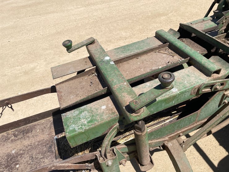 john-deere-14-image-26