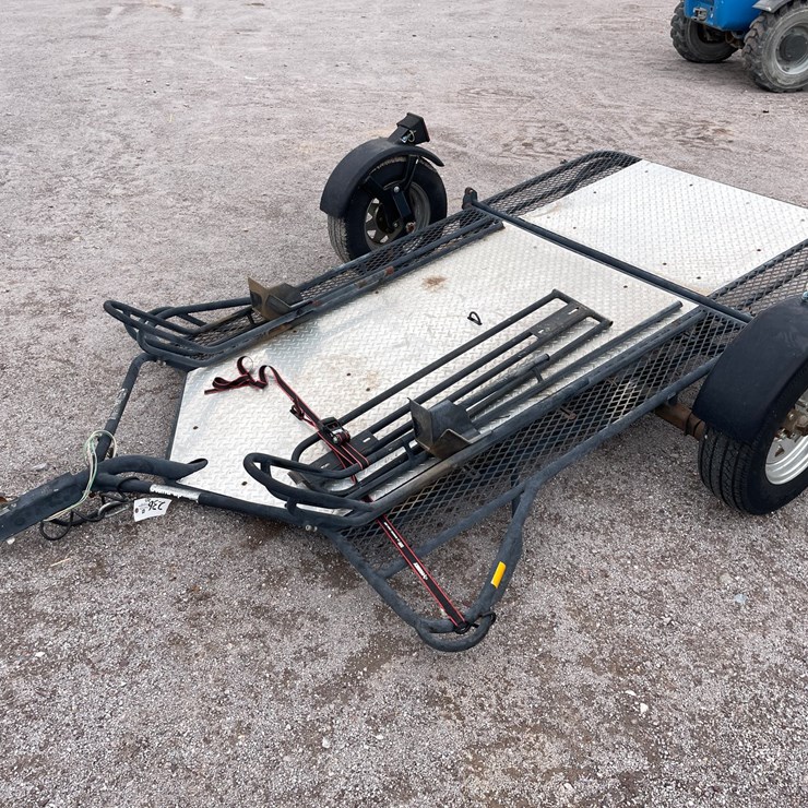 #236 • 2007 Kendon Stand-up motorcycle trailer (Has a NM Title)