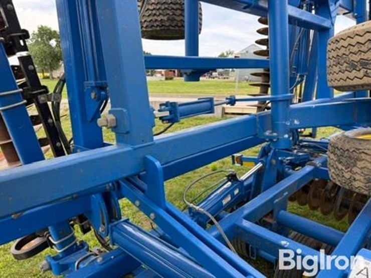 2017-landoll-7450-49-image-17