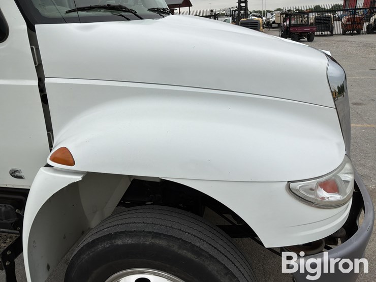 2019-international-4300-sba-image-13