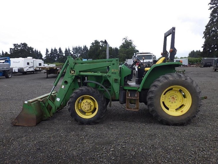 john-deere-210-image-8