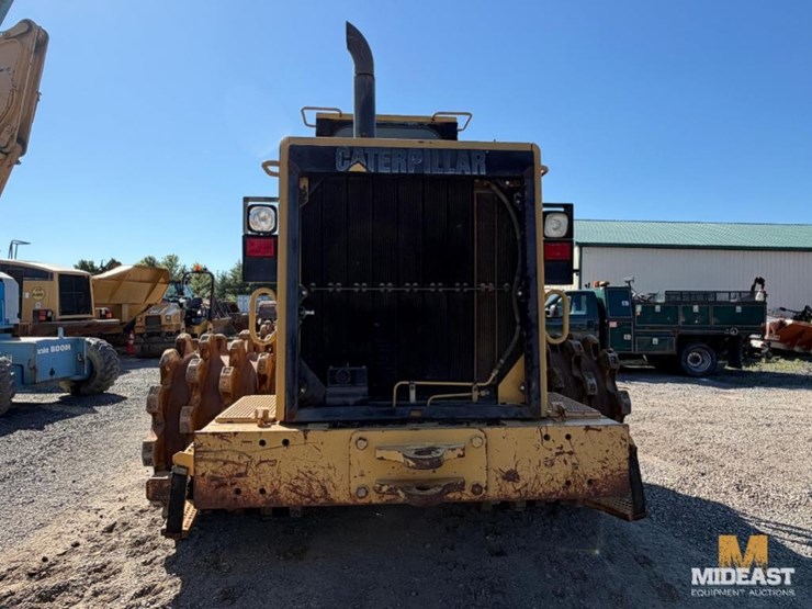 2001-caterpillar-815f-image-4