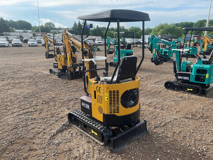 #2036-•-2026-cfg-h13r-mini-excavator-image-2