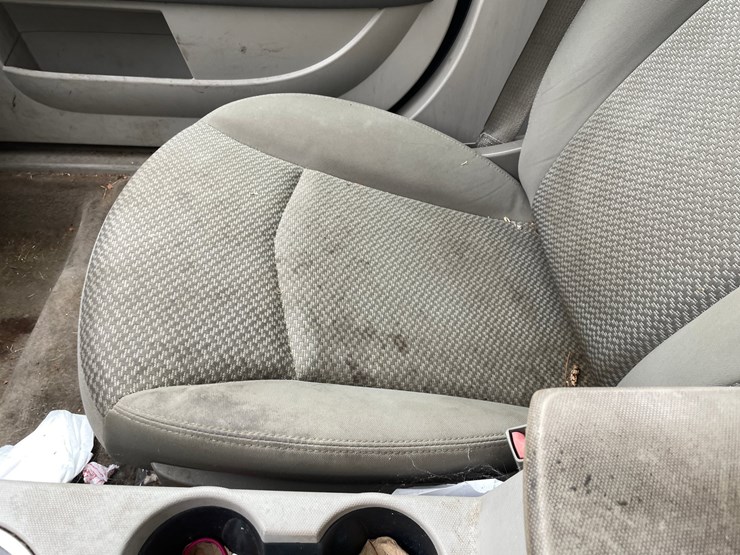#206-•-2008-chrysler-sebring-(has-wi-title)-image-58