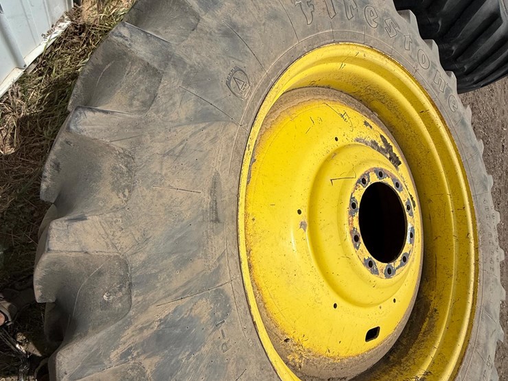 john-deere-8200-image-12